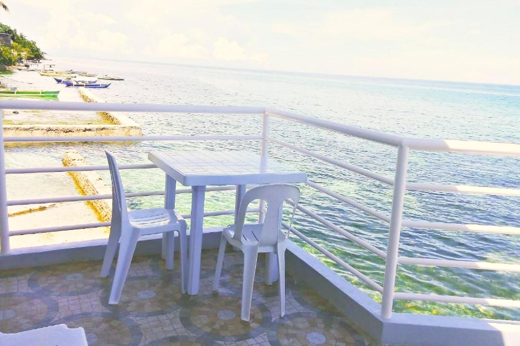 Angler'S Hub & Resort Oslob Buitenkant foto