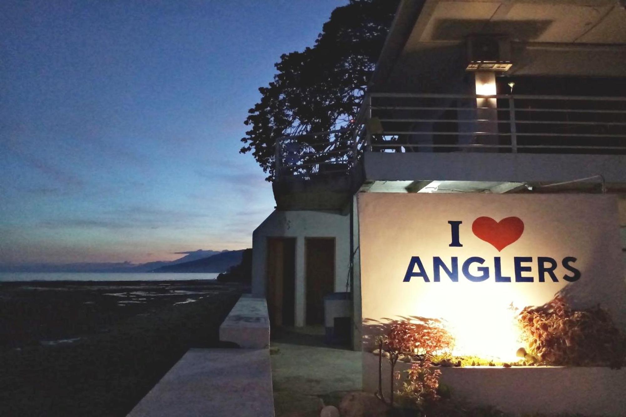 Angler'S Hub & Resort Oslob Buitenkant foto