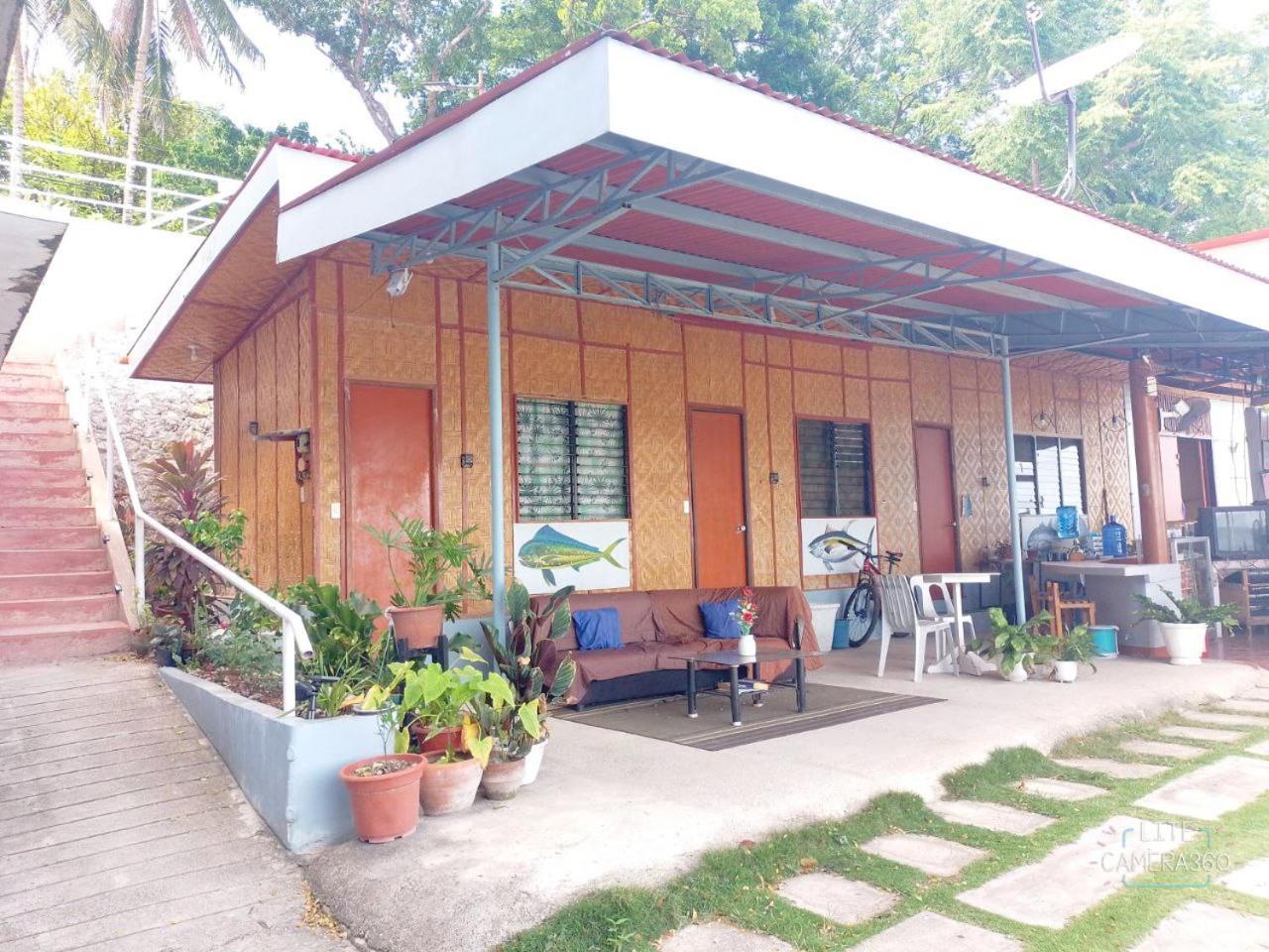 Angler'S Hub & Resort Oslob Buitenkant foto